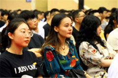 <b>未来能有必然又面子的工做</b>